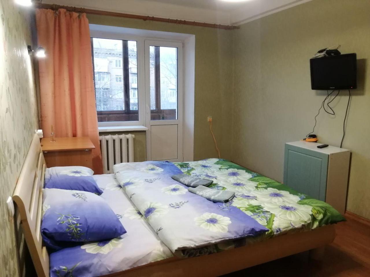 Apartment 1к саксаганского 87 *